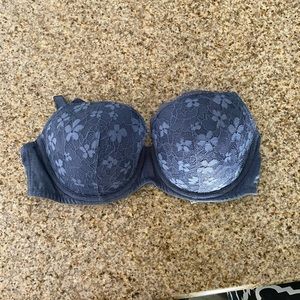 Victorias Secret lined Demi bra 34DD. NWOT.
